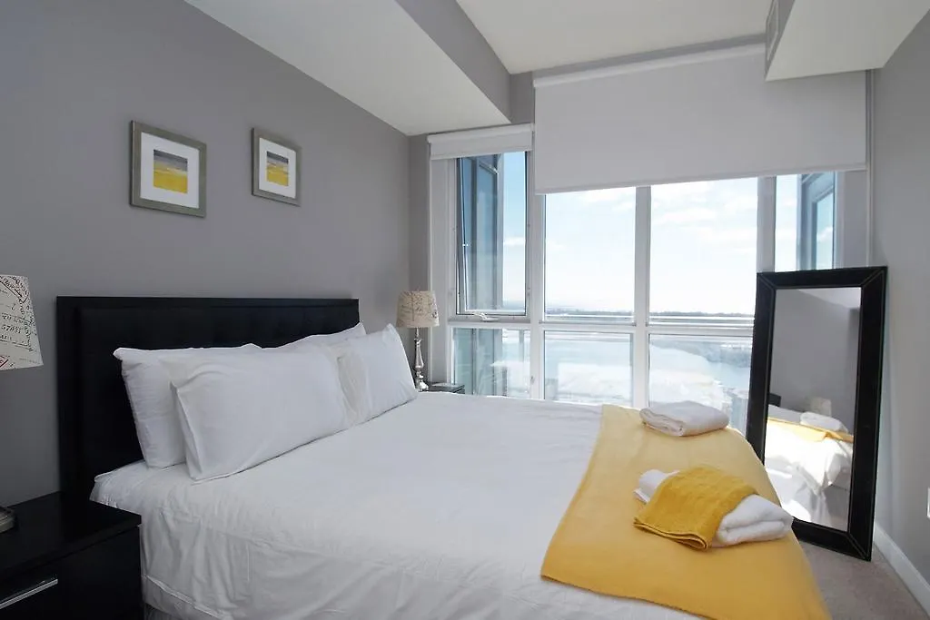 Whitehall Suites - Lakeview Suites Toronto